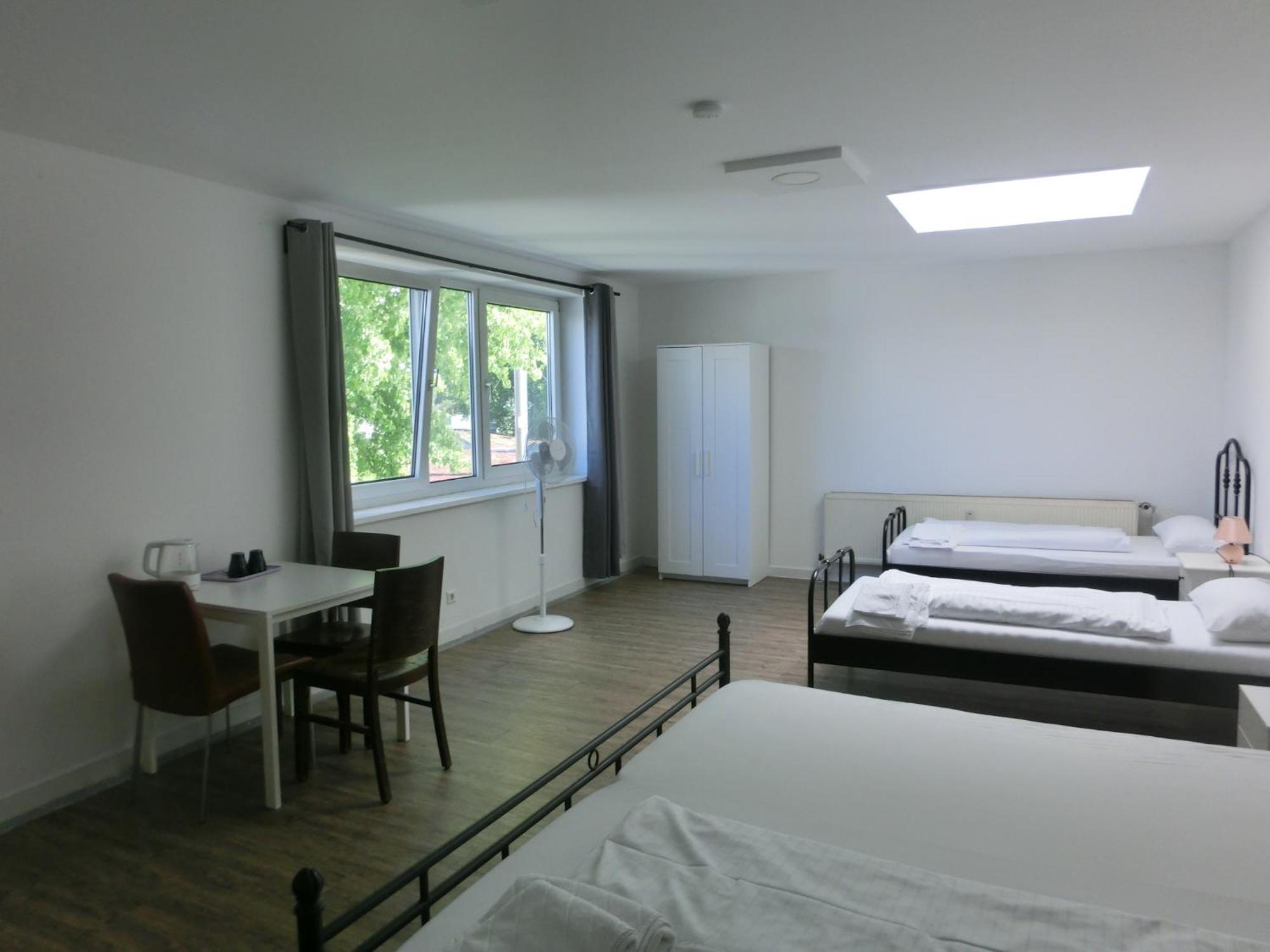 Pension Stadtpark Гамбург Экстерьер фото